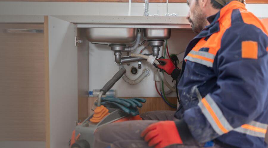 Professional slab leak plumber services in Newton, KS